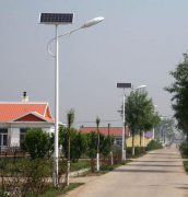 57盏太阳能路灯照亮百姓“心”路 